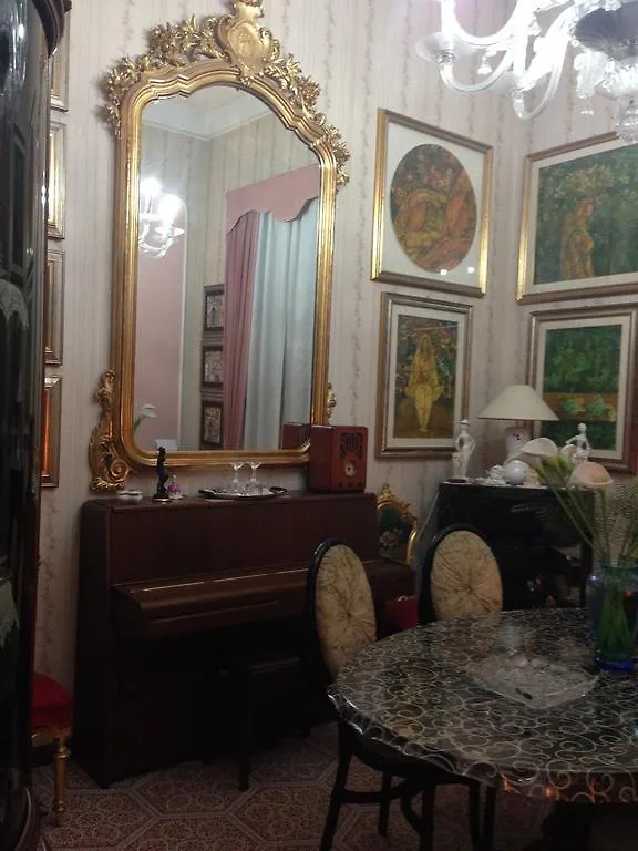 住宿加早餐酒店 B&B Regina Elena 卡利亚里
